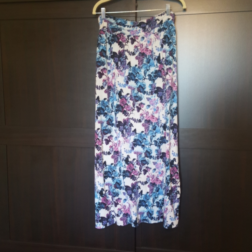 Maxi Skirt Very Soft 🌵